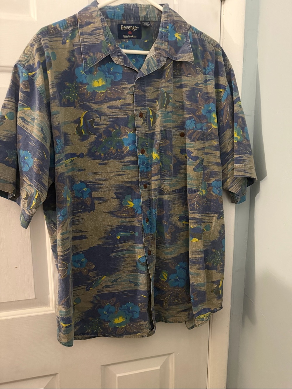 Vintage Revenge Shirtmakers Men’s XL Tropical Fish Hawaiian Shirt
